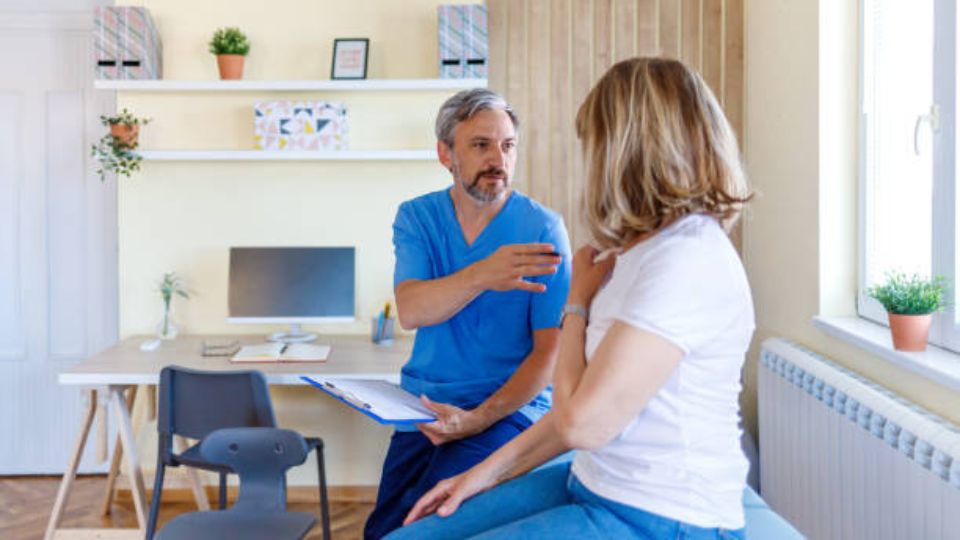 Can Chiropractors Write Prescriptions?