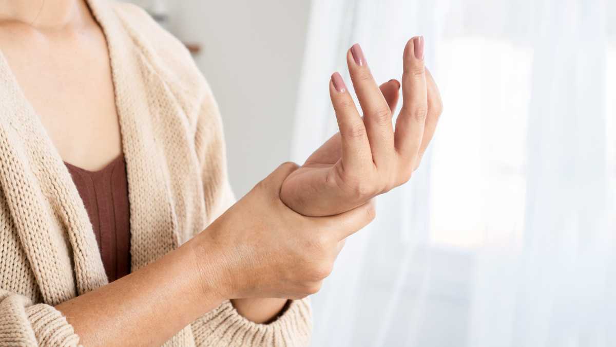Easing Nerve Pain: How Chiropractic Care Can Help